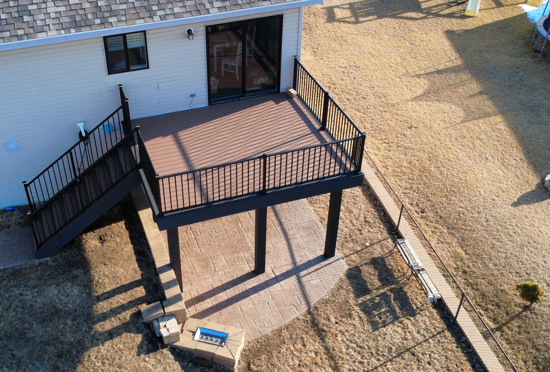Decked Out Construction, LLC – Deckorators