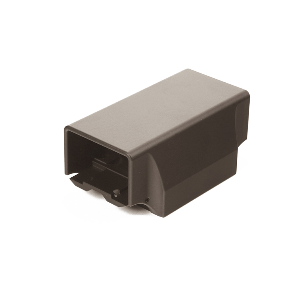 Contemporary Continuous Top Rail Brackets by Deckorators