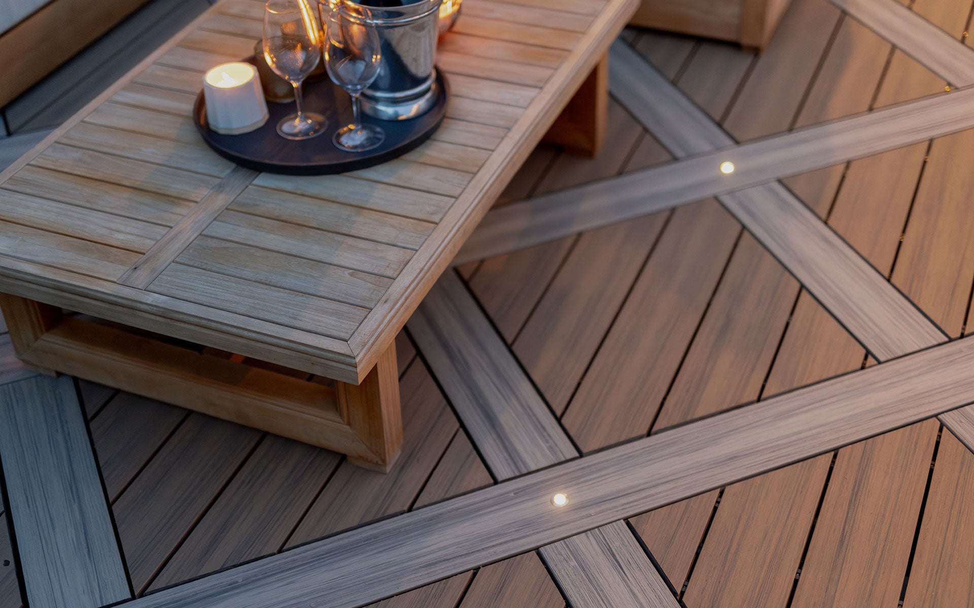 Find your perfect composite decking with Deckorators.